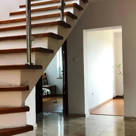 Holiday home Dom Na Wzgorzu Z Pieknymi Widokami. Miejsce