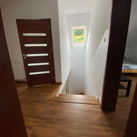 Dom Na Wzgorzu Z Pieknymi Widokami. Miejsce * Tropie