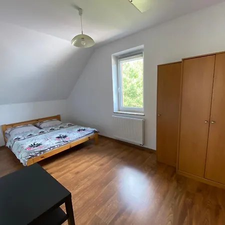 Dom Na Wzgorzu Z Pieknymi Widokami. Miejsce * Tropie